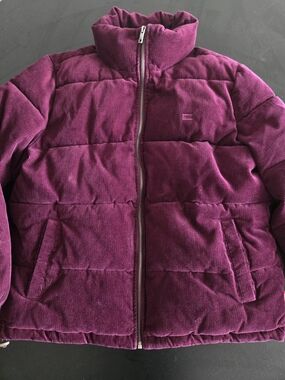 ​Levi’s Corduroy Puffer Jacket Burgundy Maroon L